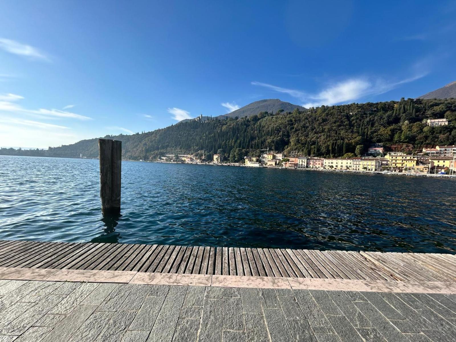 Casa Santi Il Silenzio Tra Lago E Montagna Toscolano Maderno Eksteriør bilde